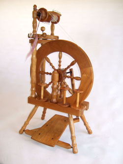 Ashford Traditional Spinning Wheel - Single Treadle- Already assembled in  store